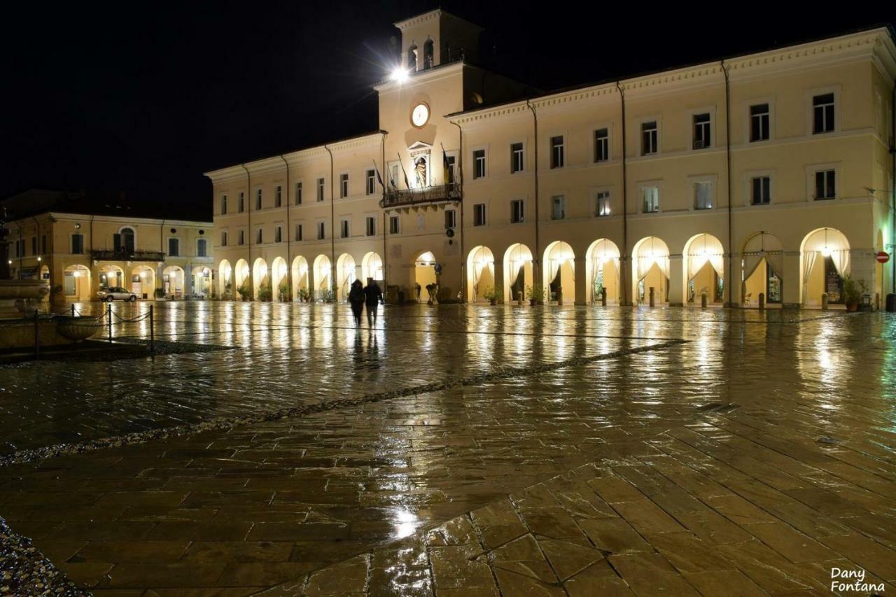 Cervia Marina Suite Exterior photo